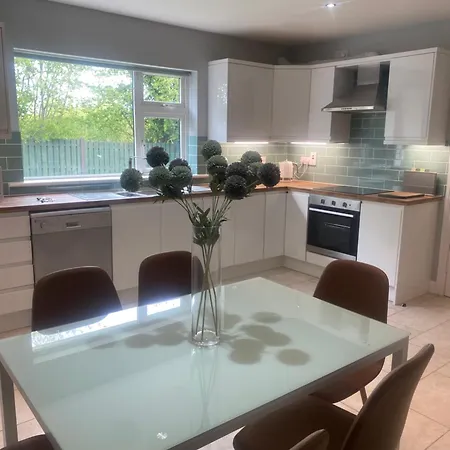 Number 31 Deluxe * Carlanstown